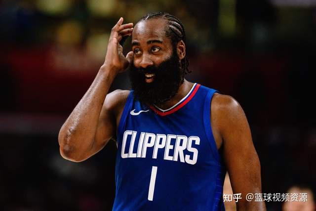 三亚亚沙会开幕在即 主媒体中心迎接媒体记者